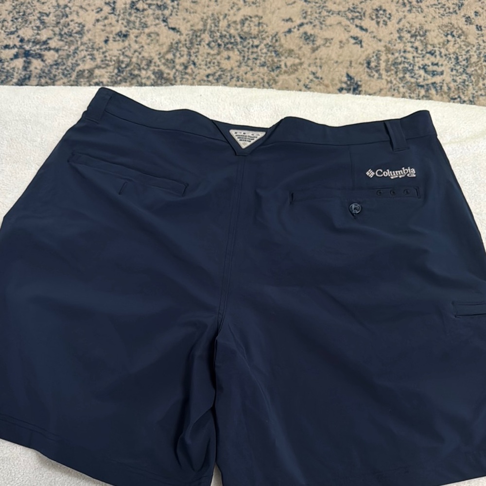Columbia Blue Athletic Shorts Lightweight Quick-Dry